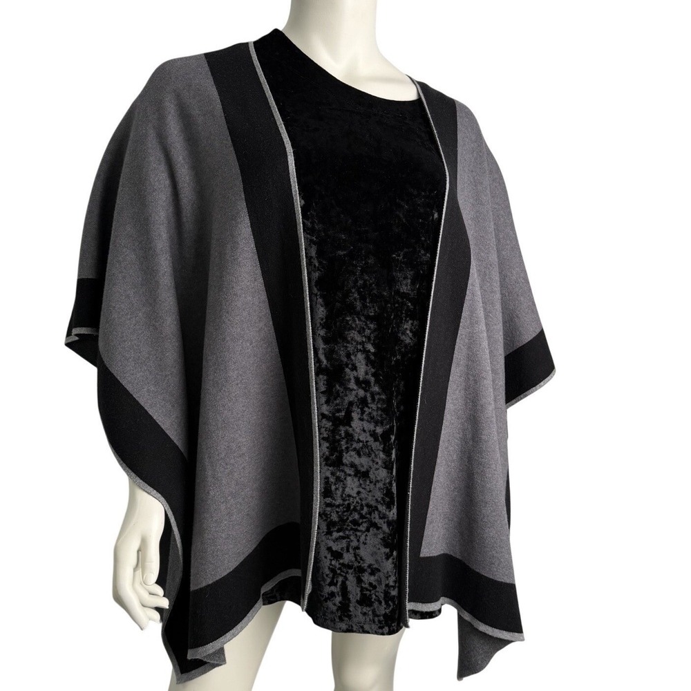 Poncho Cape Wrap Grey Black Colorblock Cottagecore Quiet Luxury Cozy OSFA